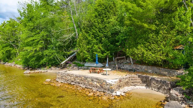 $1,924,999 | 536 East Shore Drive, Horicon, NY 12808