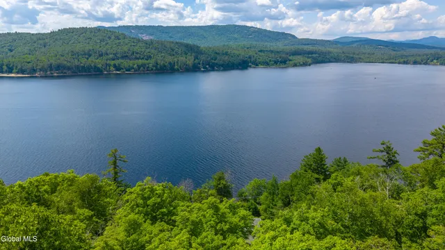 $1,924,999 | 536 East Shore Drive, Horicon, NY 12808