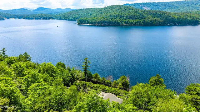 $1,924,999 | 536 East Shore Drive, Horicon, NY 12808