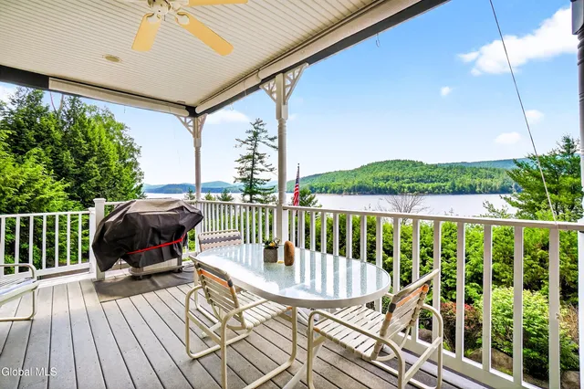 $1,924,999 | 536 East Shore Drive, Horicon, NY 12808