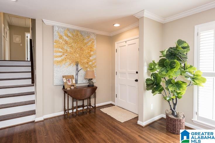 3608 Spring Valley Road Mountain Brook, AL 35223 - Photo 5 of 36
