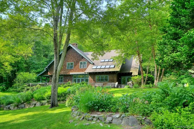 $18,000 | 16 Old Post Road, Bedford Corners, NY 10549