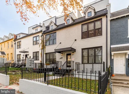 $529,900 | 1105 Queen Street Northeast, Unit 1, Washington, DC 20002