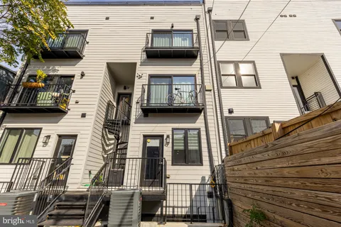 $529,900 | 1105 Queen Street Northeast, Unit 1, Washington, DC 20002