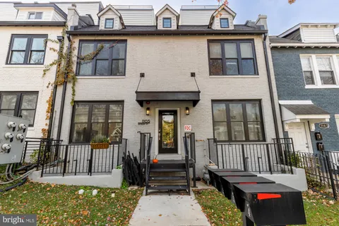 $529,900 | 1105 Queen Street Northeast, Unit 1, Washington, DC 20002