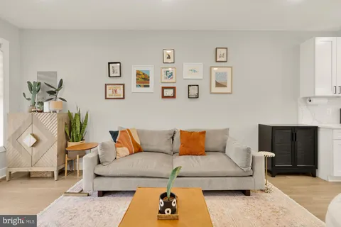 $529,900 | 1105 Queen Street Northeast, Unit 1, Washington, DC 20002