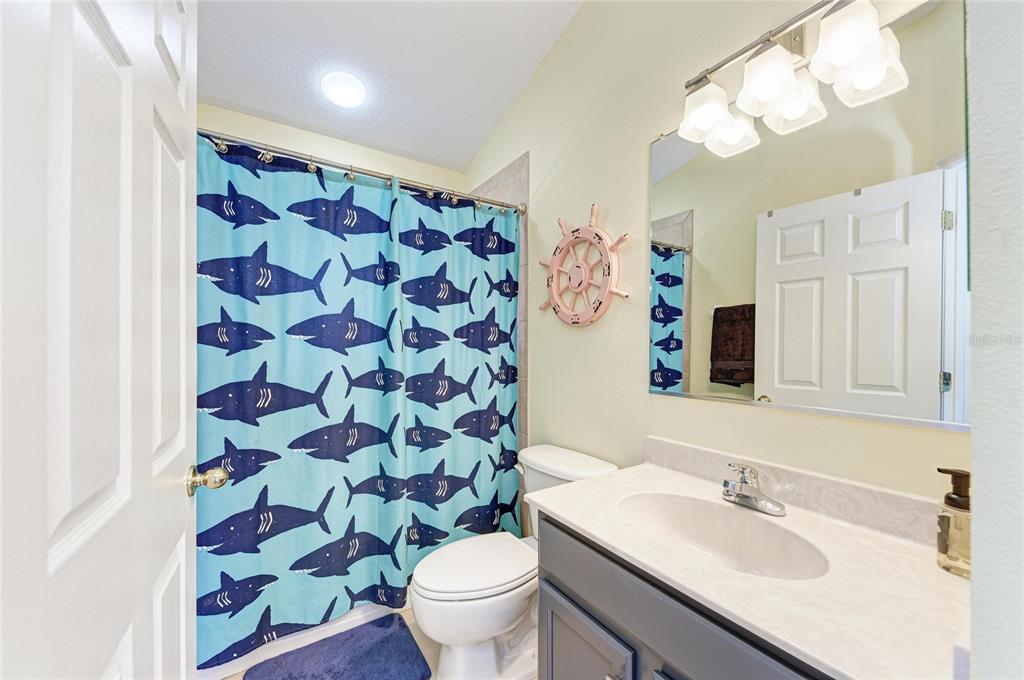 6123 Blue Runner Court Lakewood Ranch, FL 34202 - Photo 31 of 54