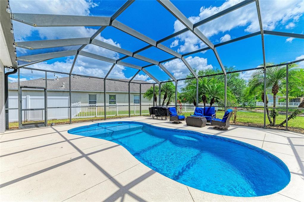 6123 Blue Runner Court Lakewood Ranch, FL 34202 - Photo 44 of 54