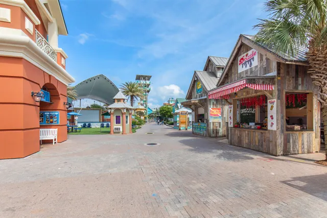 $733,000 | 10 Harbor Boulevard, Unit E409, Destin, FL 32541