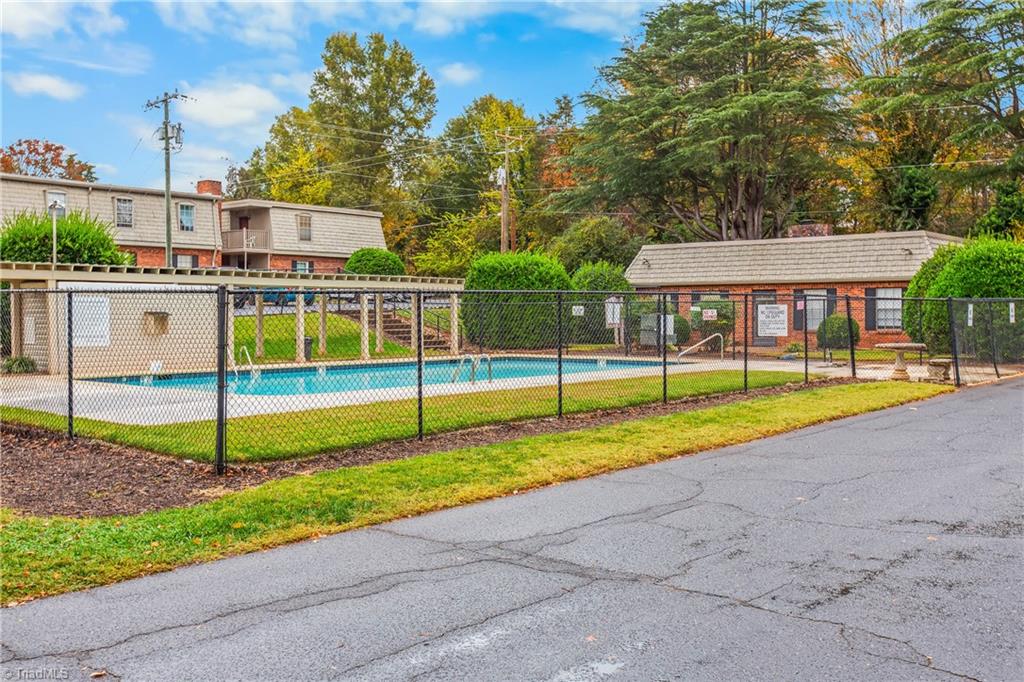 3824 Country Club Road, Unit D Winston-Salem, NC 27104 - Photo 19 of 22