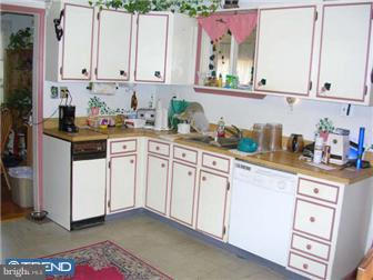1385 South Manor Road Coatesville, PA 19320 - Photo 11 of 12 Kitchen