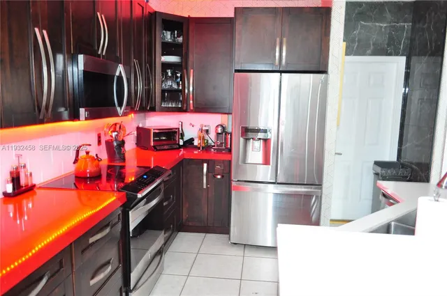 $3,600 | 4849 Northwest 108th Path, Doral, FL 33178