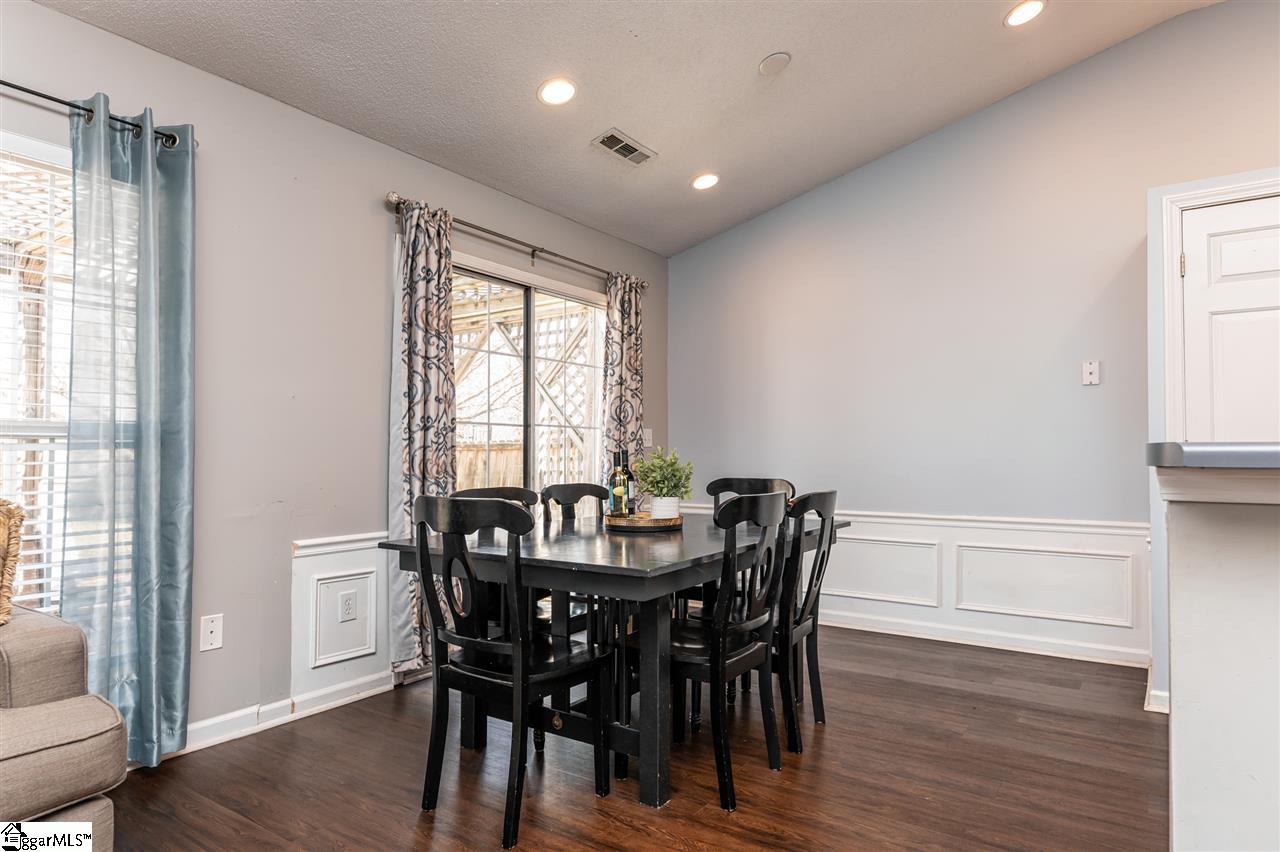 9 Brunner Court Greer, SC 29650 - Photo 8 of 34 Gallery Image 8