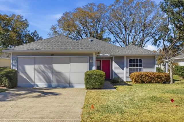 $240,000 | 309 Baytree Boulevard, Tavares, FL 32778