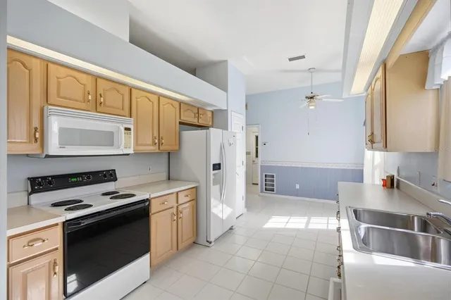 $240,000 | 309 Baytree Boulevard, Tavares, FL 32778