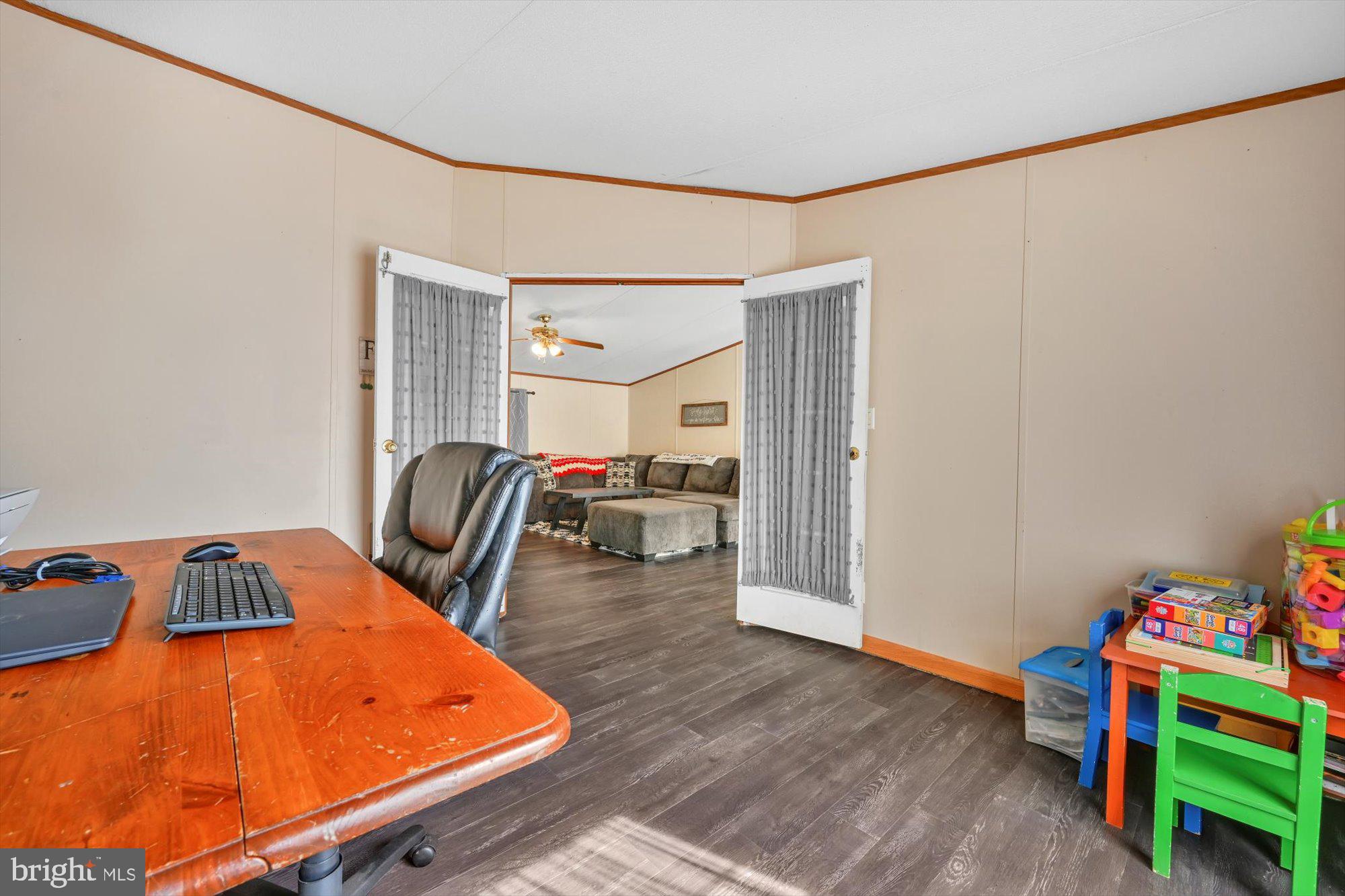 789 Hoffmeier Road Gap, PA 17527 - Photo 7 of 26 a room with furniture and toys