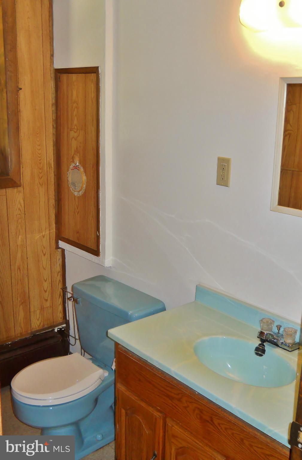 7930 Belgaro Road Laurel, MD 20723 - Photo 27 of 30 Lower Level Powder Room