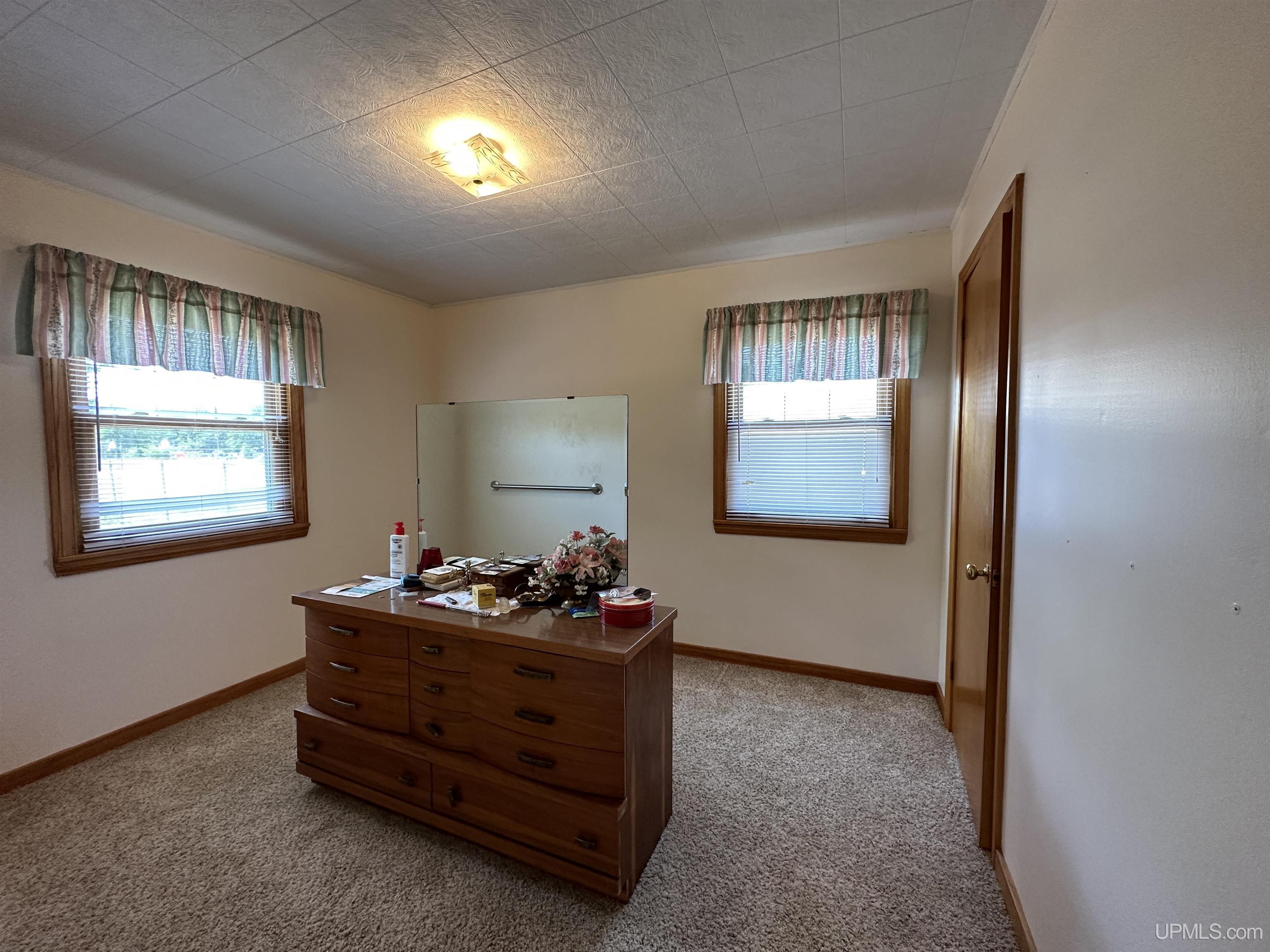 5231 18th Road Escanaba, MI 49829 - Photo 21 of 27