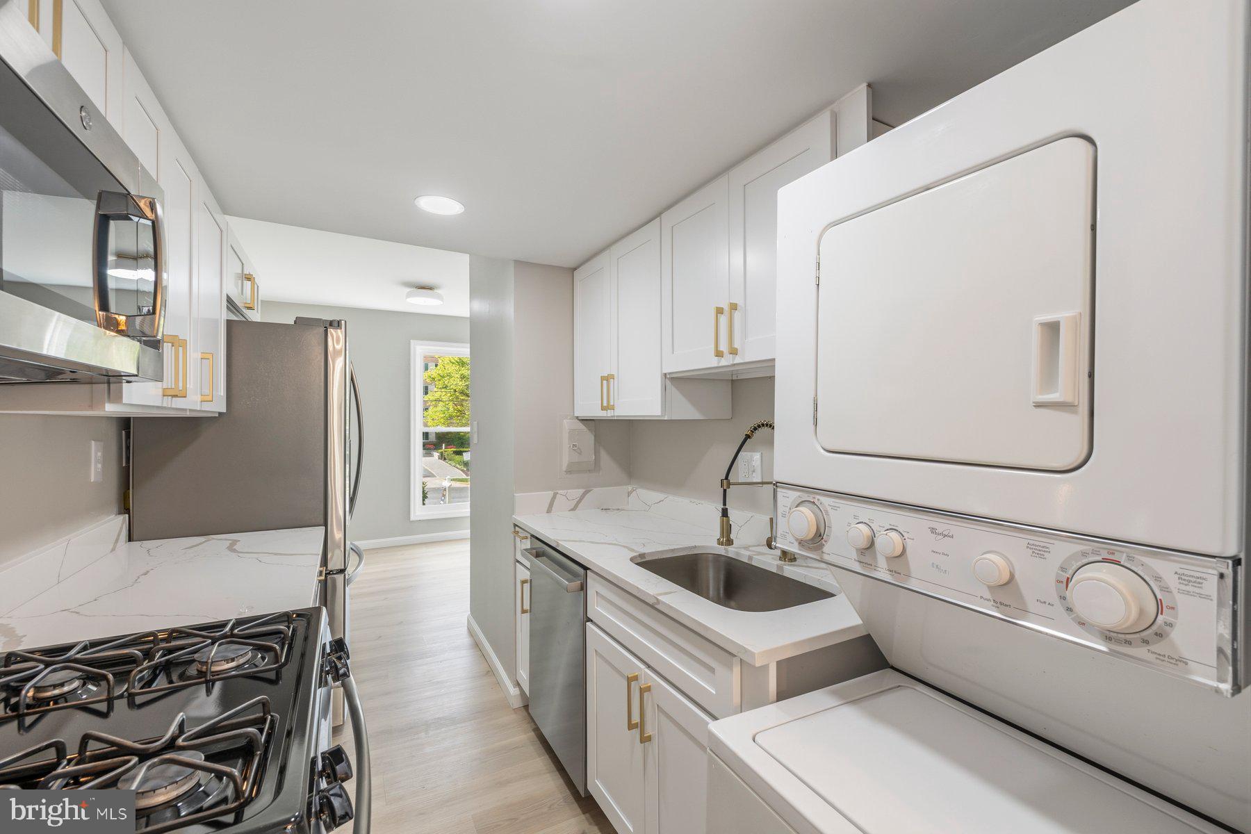1923 Lyttonsville Road, Unit 1923 Silver Spring, MD 20910 - Photo 46 of 52