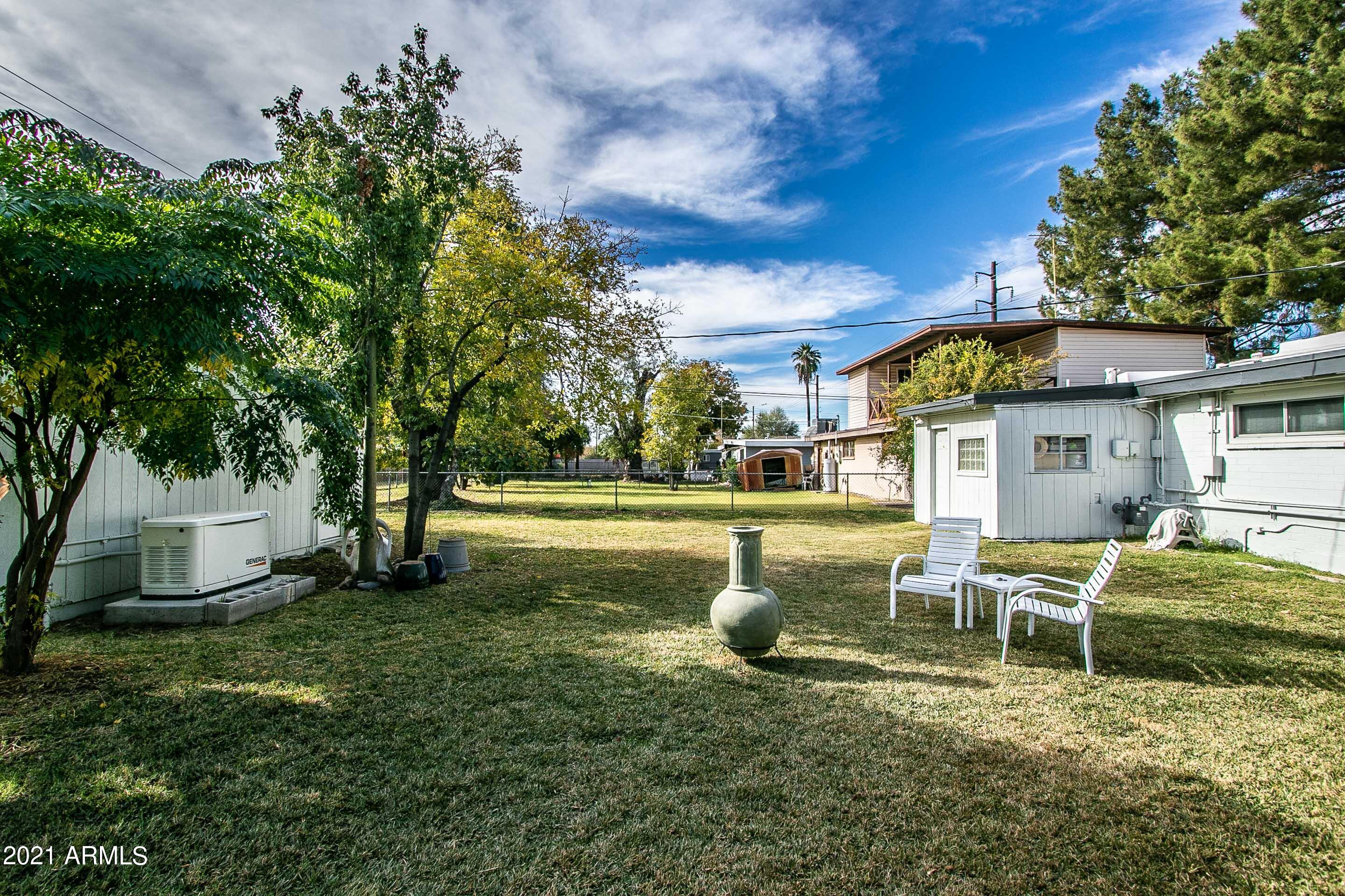 3017 East Osborn Road Phoenix, AZ 85016 - Photo 27 of 31 Look at the size of that yard!