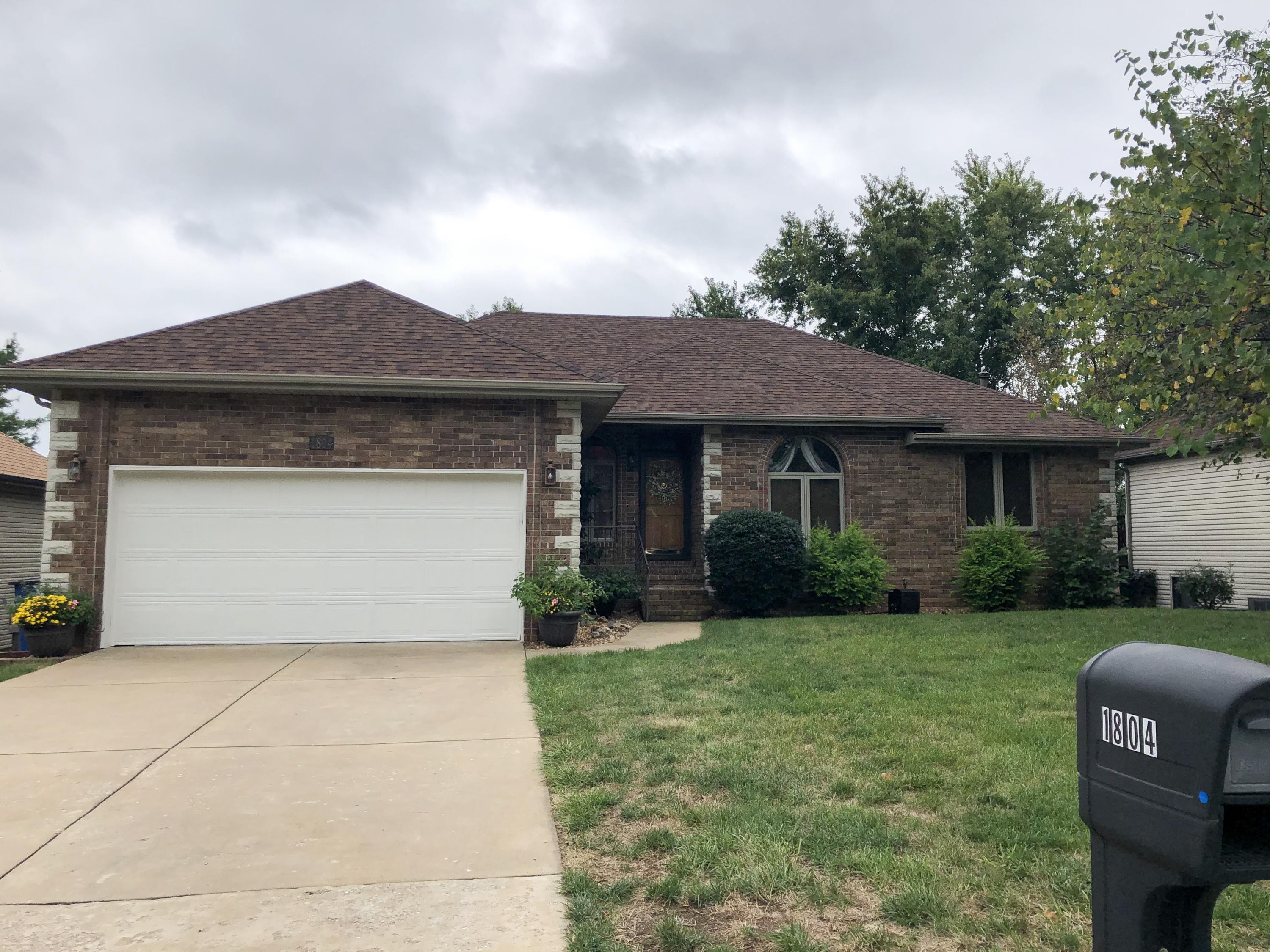1804 West Westview Street Springfield, MO 65807 - Photo 1 of 1 IMG_9272