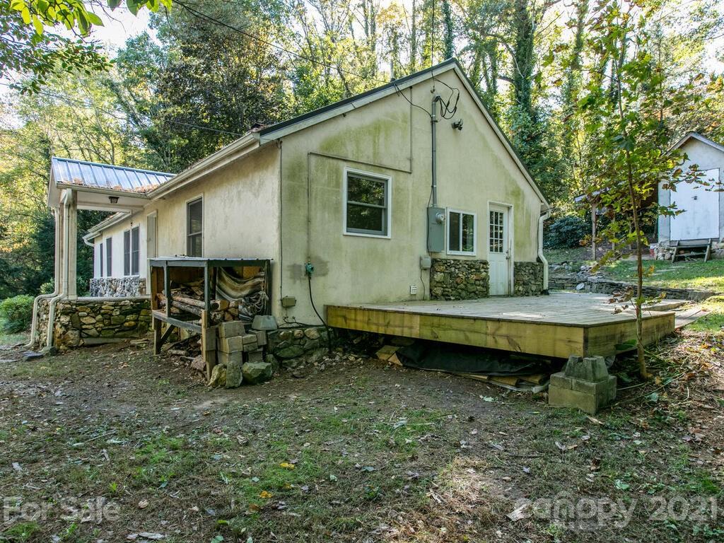 180 Davidson Road Swannanoa, NC 28778 - Photo 29 of 36 Gallery Image 29