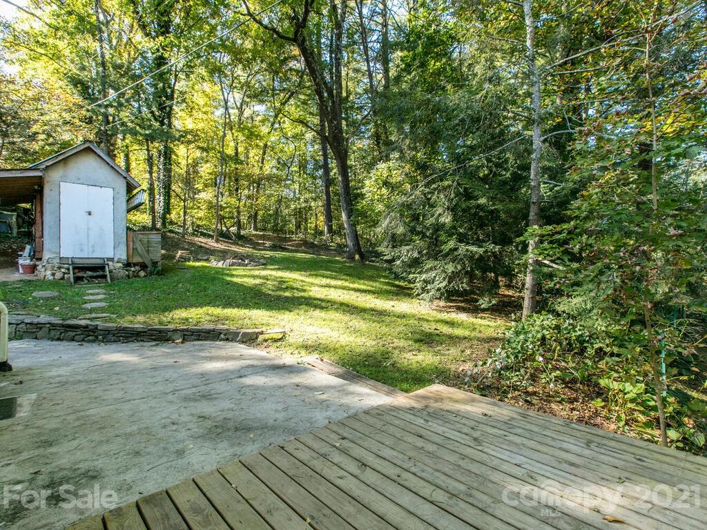 180 Davidson Road Swannanoa, NC 28778 - Photo 30 of 36 Gallery Image 30