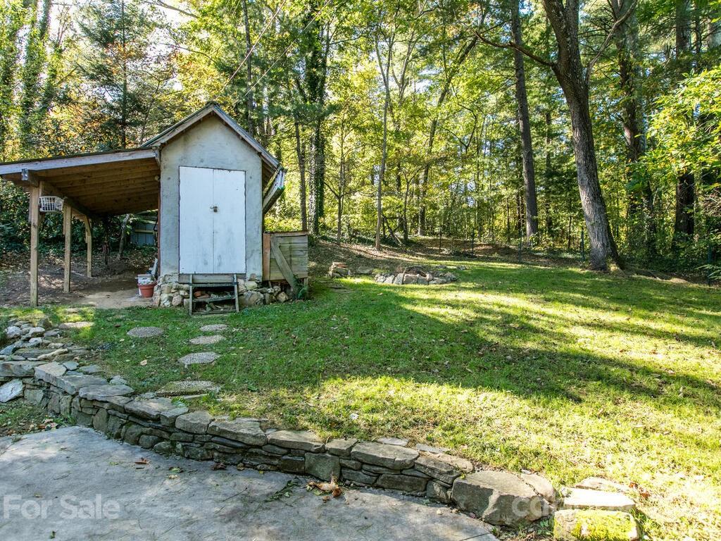 180 Davidson Road Swannanoa, NC 28778 - Photo 31 of 36 Gallery Image 31