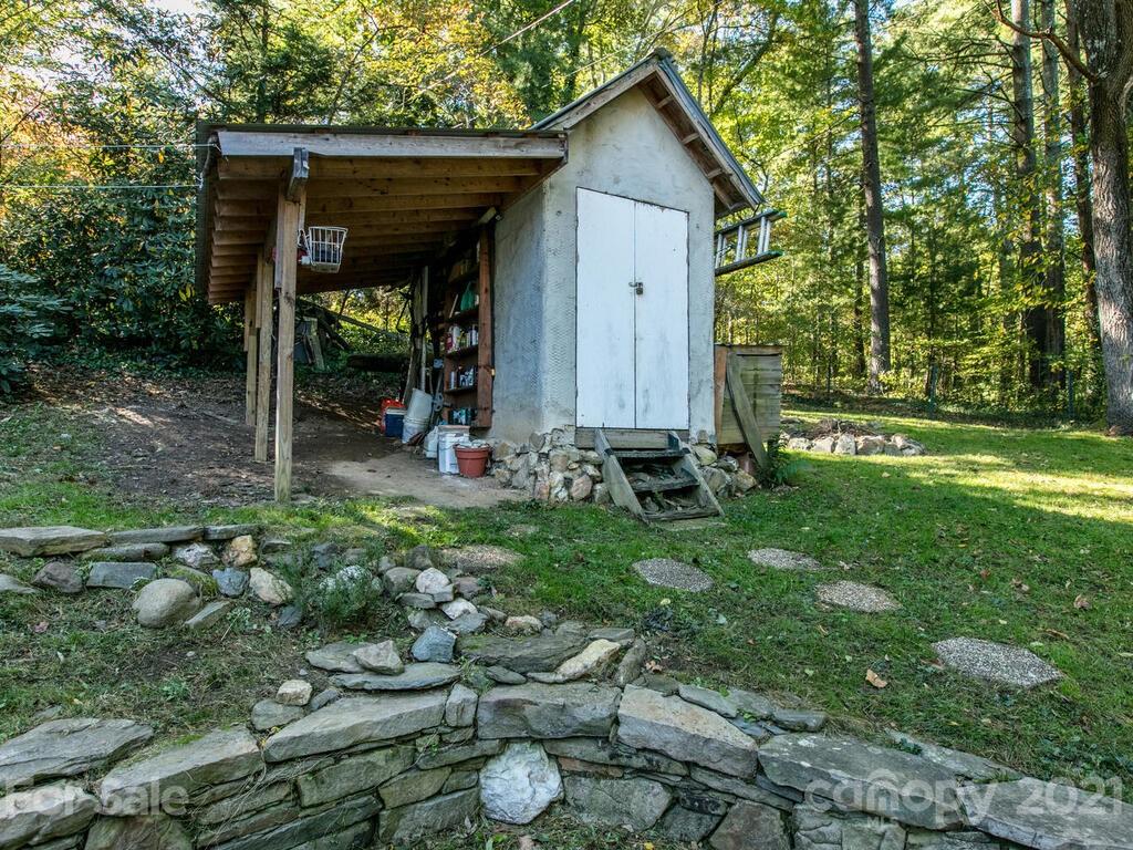 180 Davidson Road Swannanoa, NC 28778 - Photo 34 of 36 Gallery Image 34