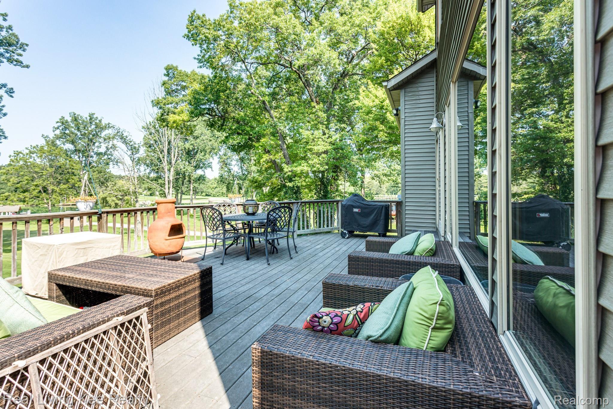 3017 Riverside Drive Port Huron, MI 48060 - Photo 52 of 70 3017 Riverside Dr (10 of 81).jpg