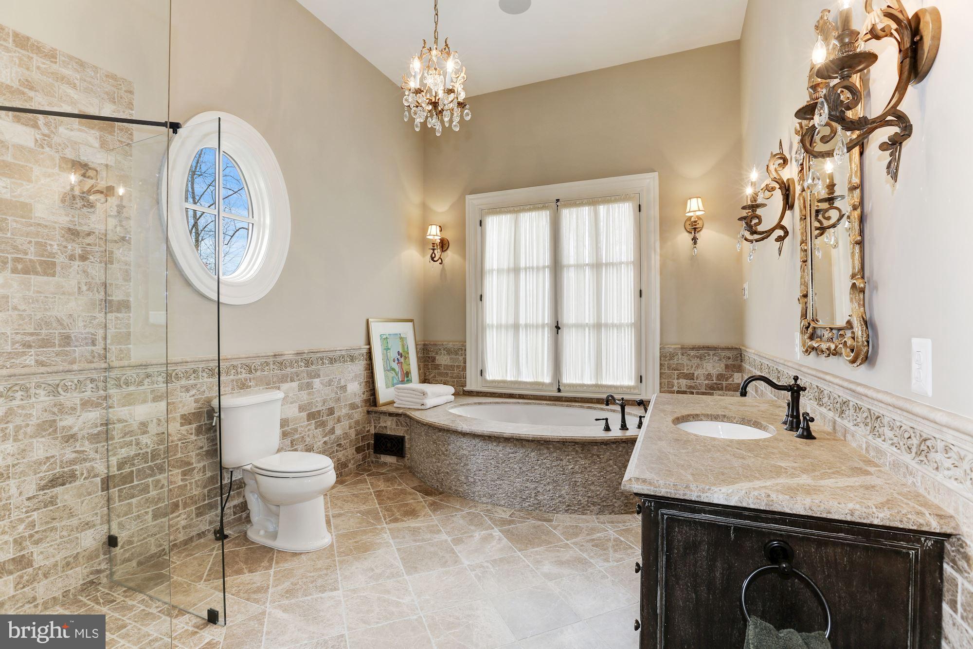 906 Turkey Run Road McLean, VA 22101 - Photo 25 of 52 Bedroom Bath