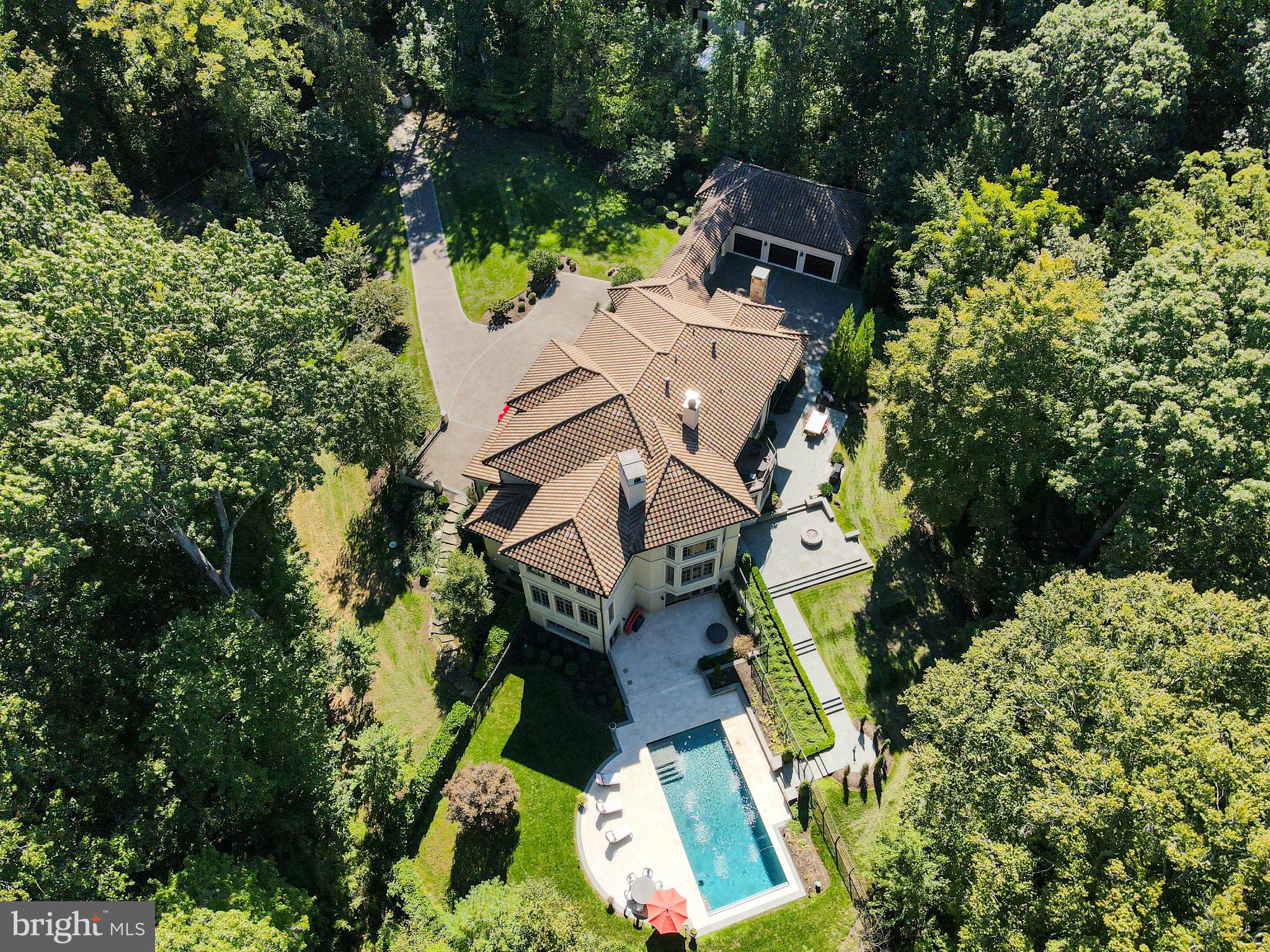 906 Turkey Run Road McLean, VA 22101 - Photo 3 of 52 Aerial View