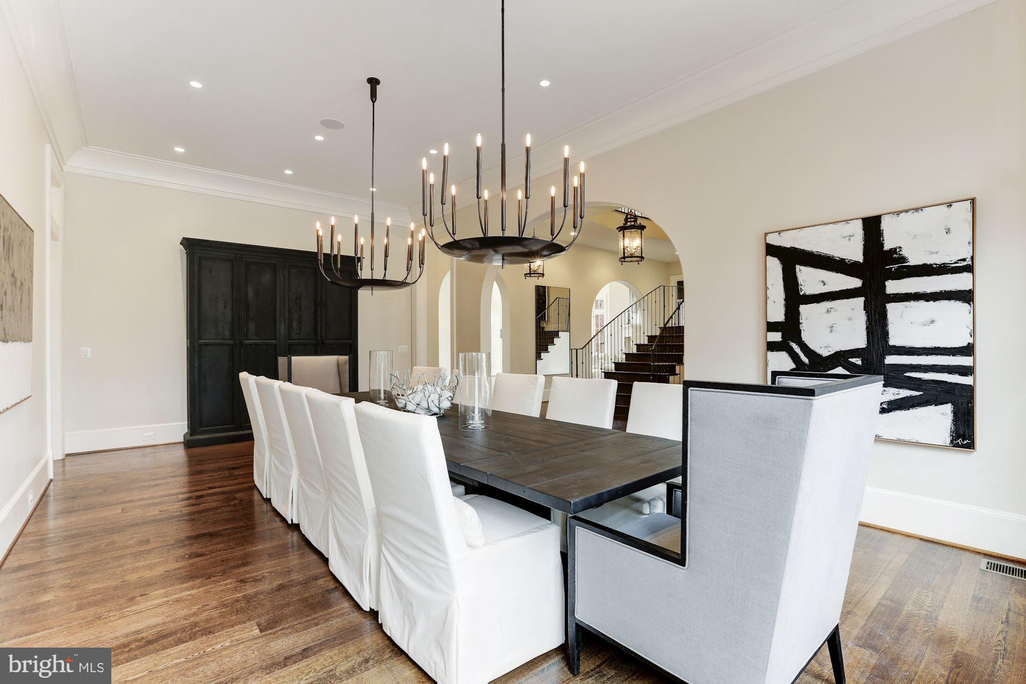 906 Turkey Run Road McLean, VA 22101 - Photo 9 of 52 Dining Room
