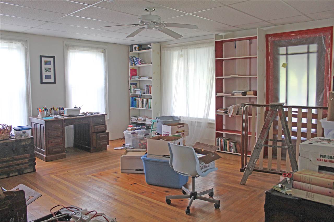2719 Old Stage Road Benson, VT 05743 - Photo 11 of 23
