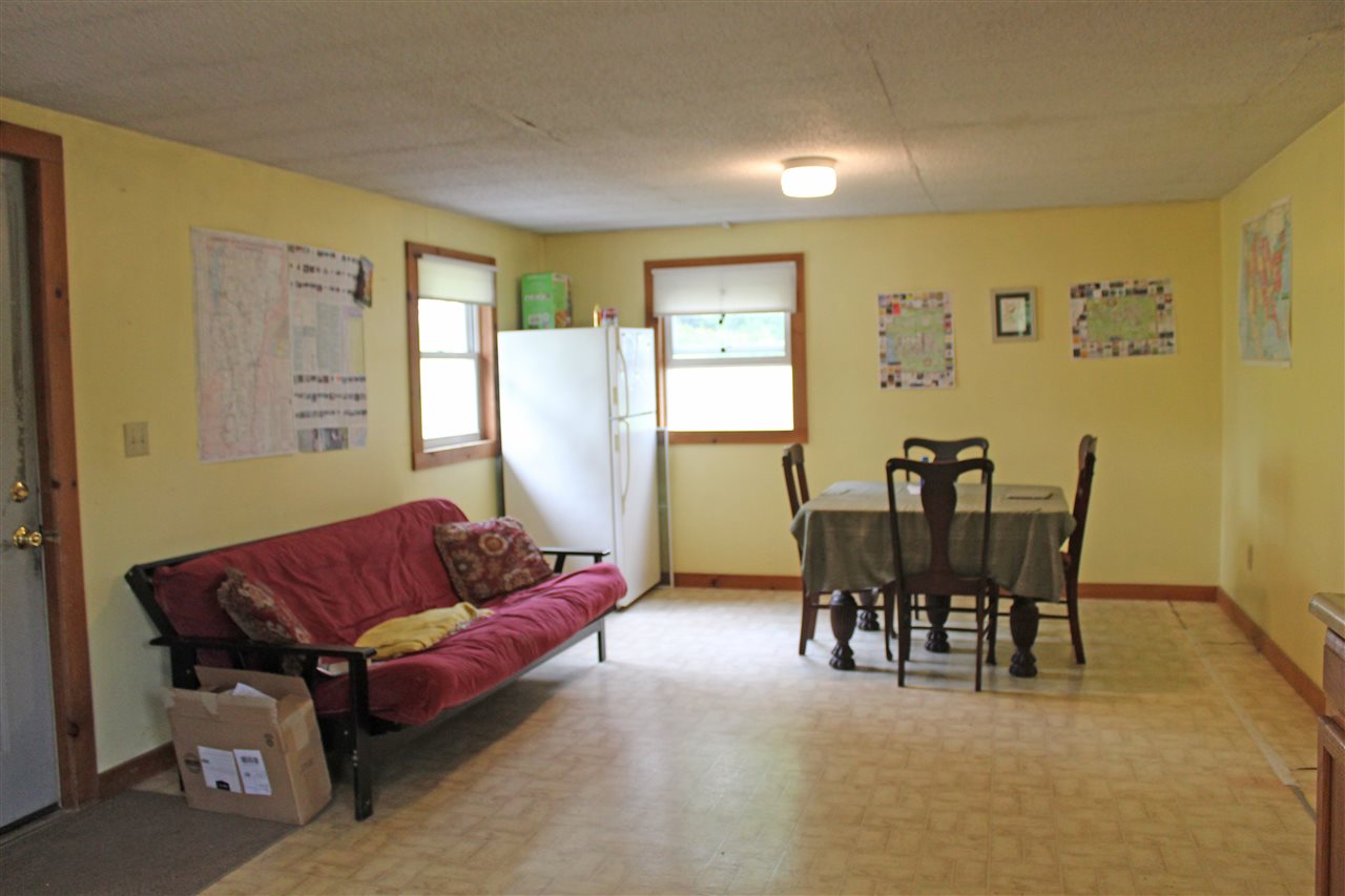 2719 Old Stage Road Benson, VT 05743 - Photo 3 of 23
