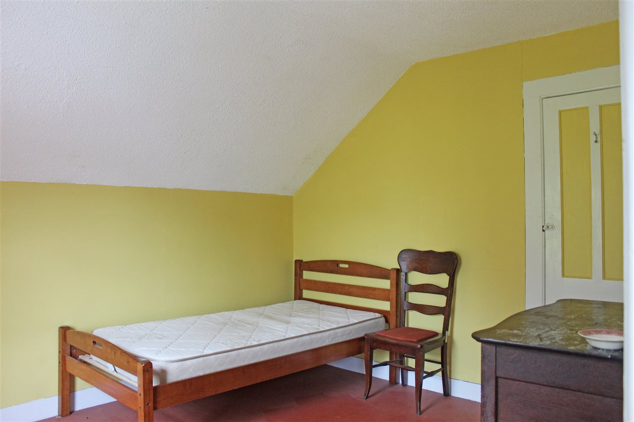 2719 Old Stage Road Benson, VT 05743 - Photo 5 of 23