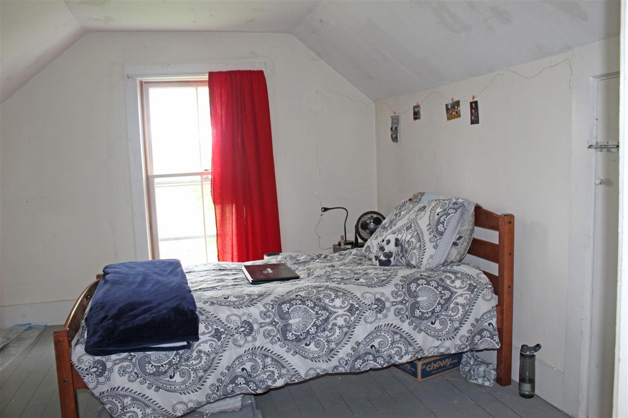 2719 Old Stage Road Benson, VT 05743 - Photo 7 of 23