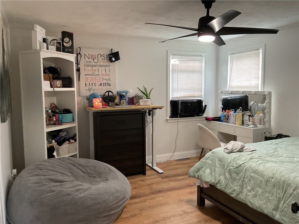 16 Arrow Avenue Warwick, RI 02886 - Photo 11 of 35