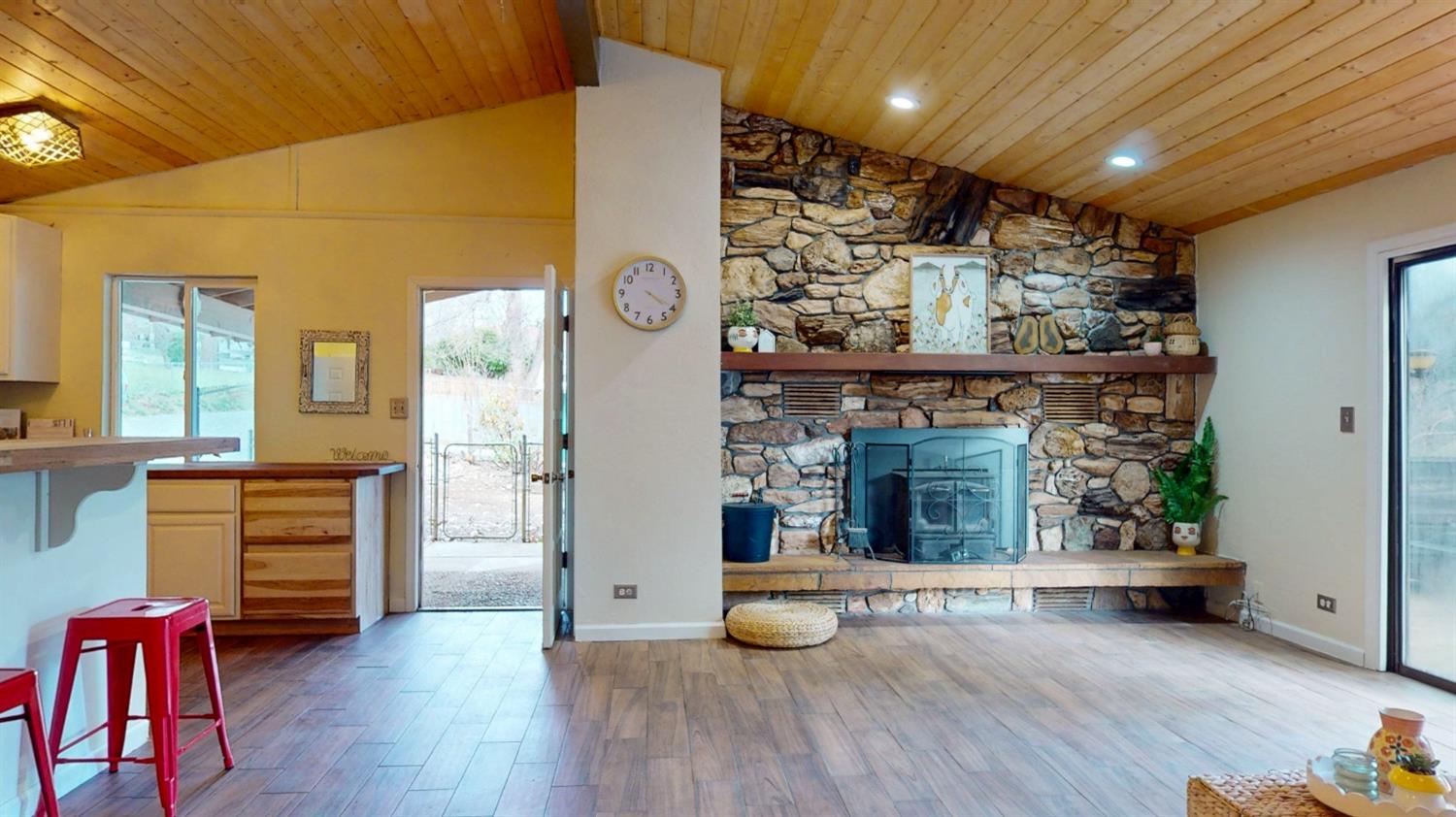 10128 Mills Road Grass Valley, CA 95945 - Photo 1 of 1 Gallery Image 1