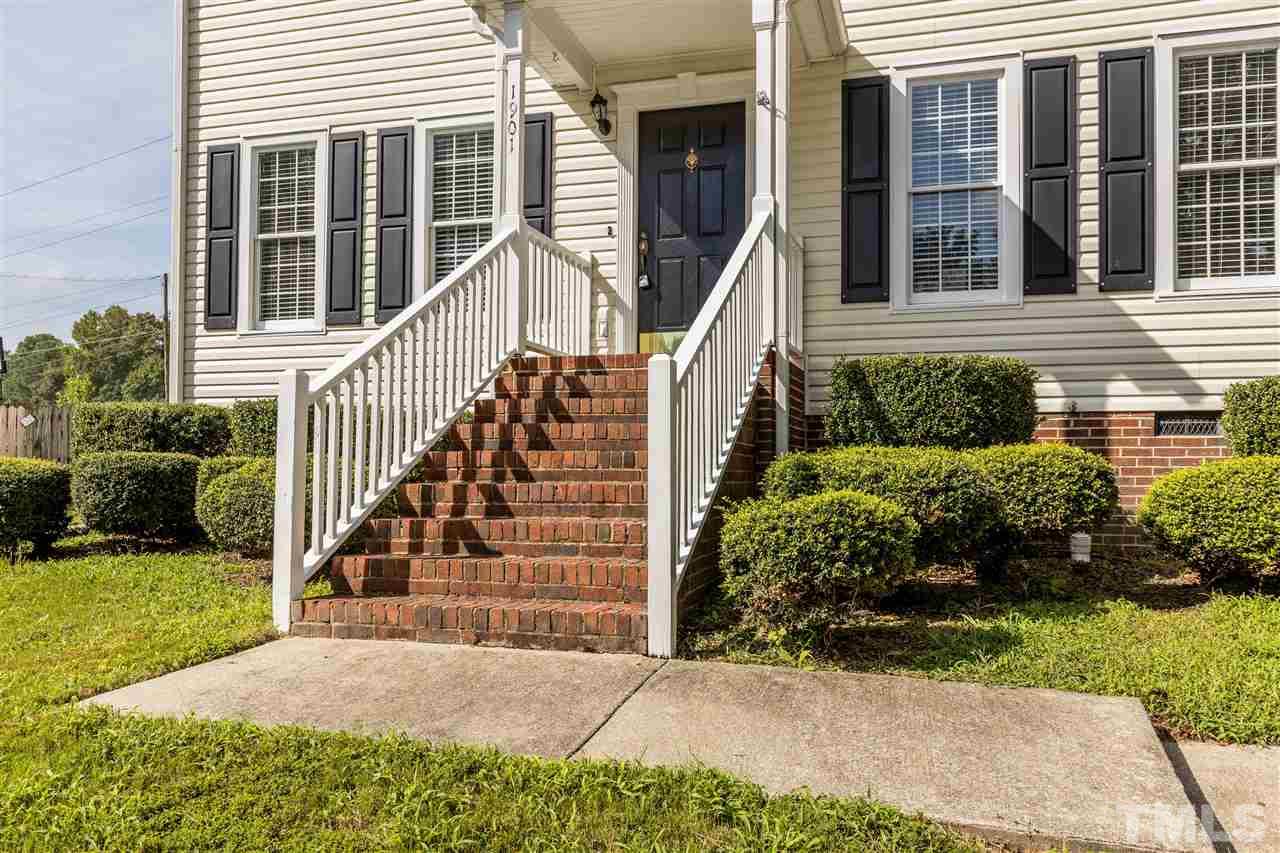 1901 Jupiter Hills Court Raleigh, NC 27604 - Photo 4 of 30 Gallery Image 4