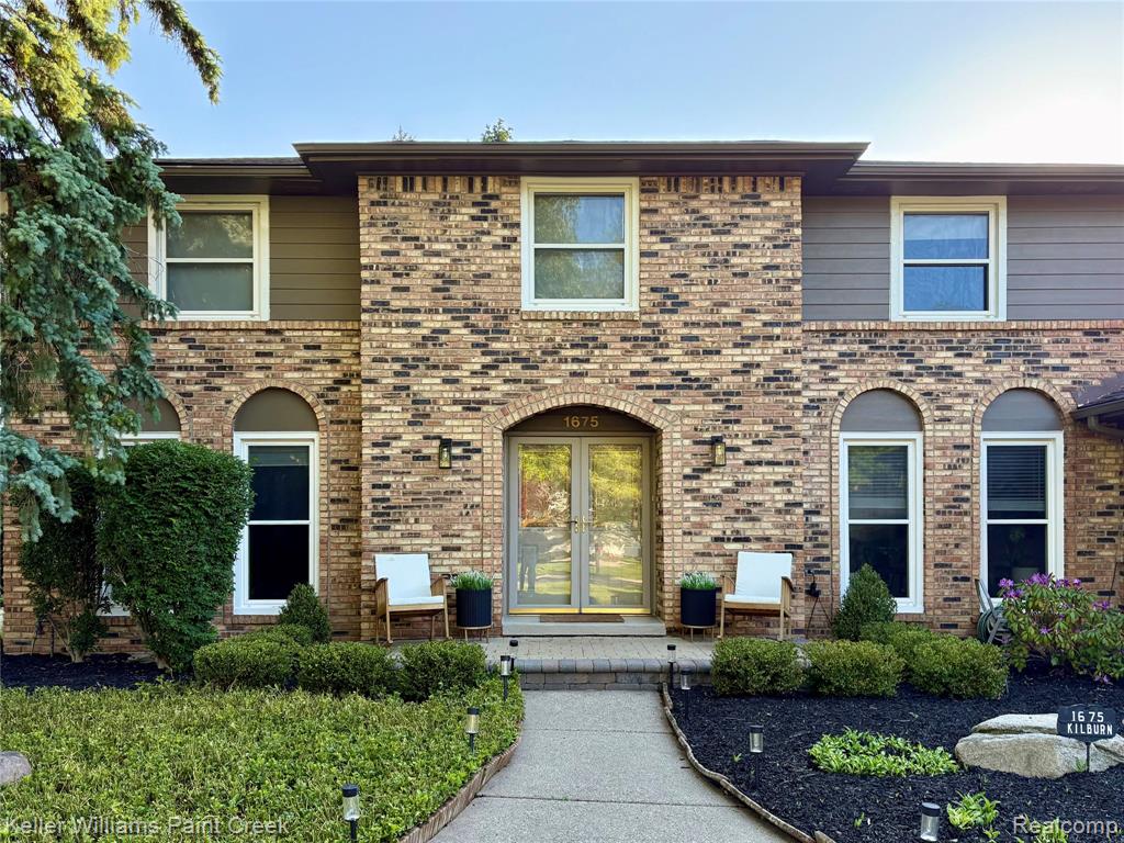 1675 North Kilburn Road Rochester Hills, MI 48306 - Photo 1 of 48