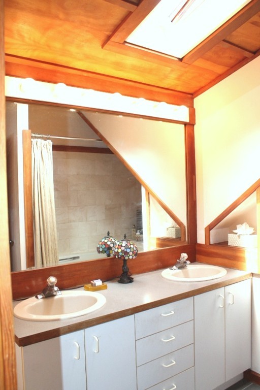 272 Rutland Street Carlisle, MA 01741 - Photo 16 of 23 Gallery Image 16