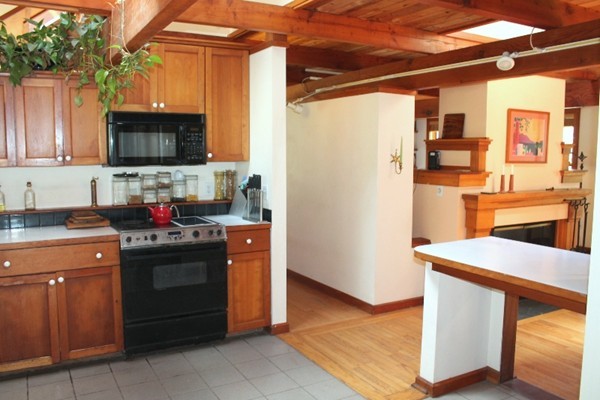272 Rutland Street Carlisle, MA 01741 - Photo 9 of 23 Gallery Image 9