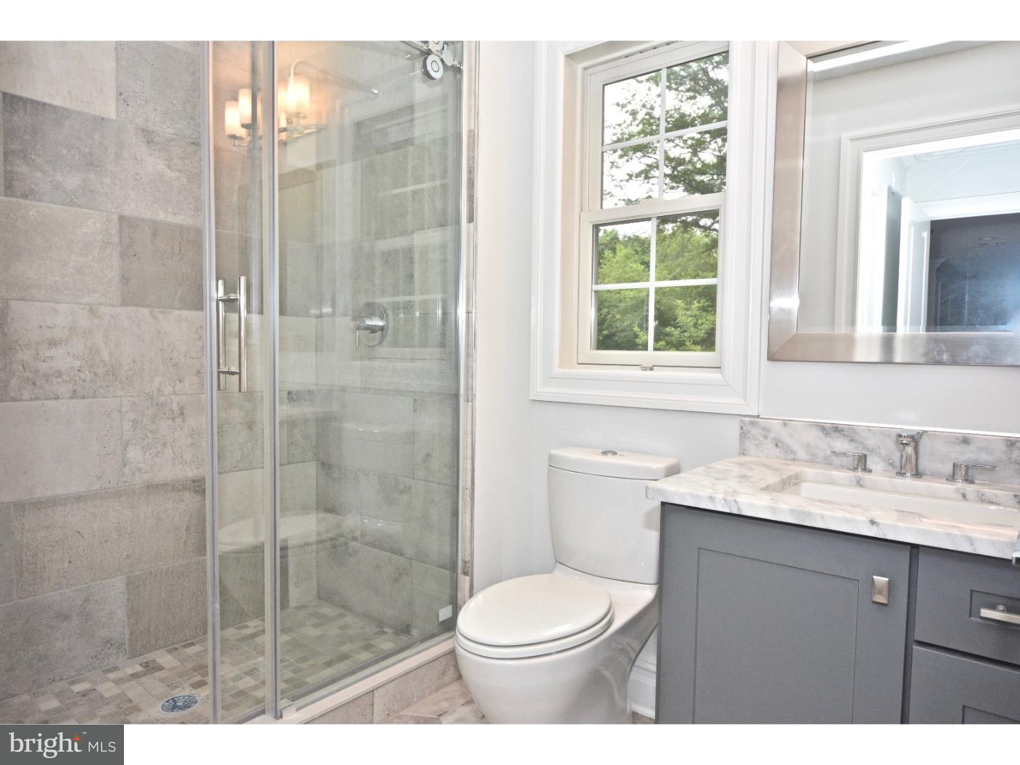 148 Herrontown Road Princeton, NJ 08540 - Photo 28 of 37 Private bath for first Princess Suite.