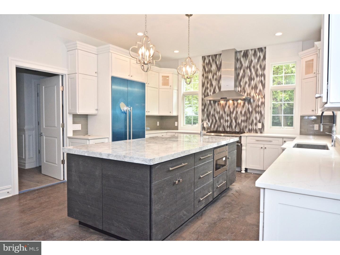 148 Herrontown Road Princeton, NJ 08540 - Photo 4 of 37 Kitchen with large center island.