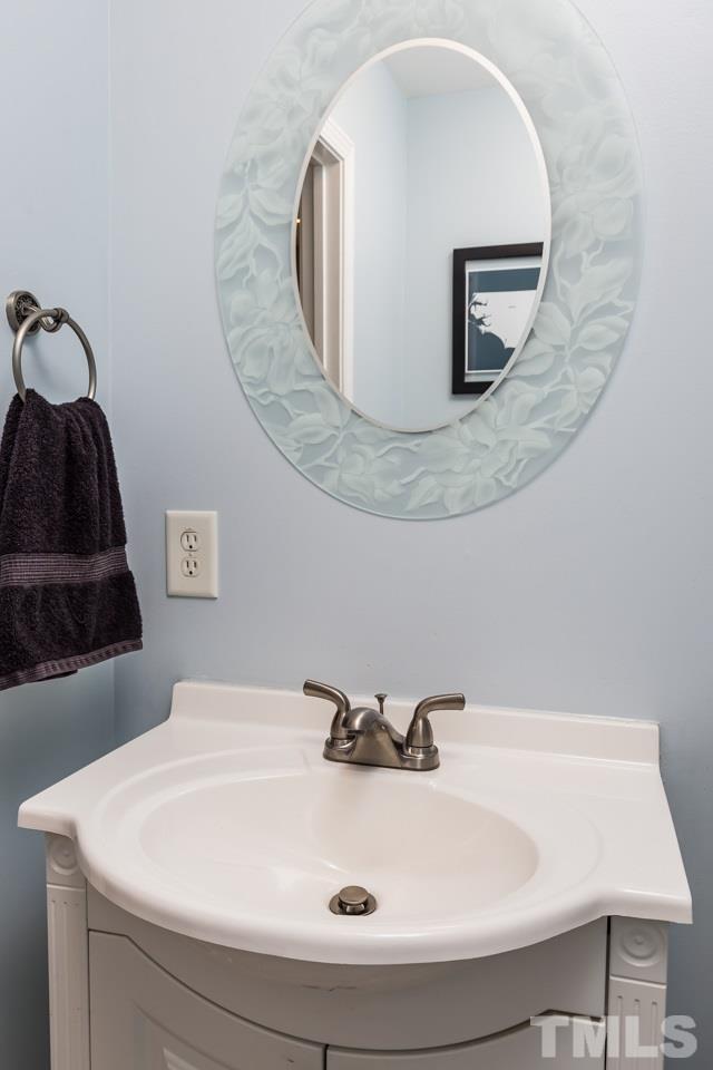 706 Penn Road Raleigh, NC 27604 - Photo 9 of 19