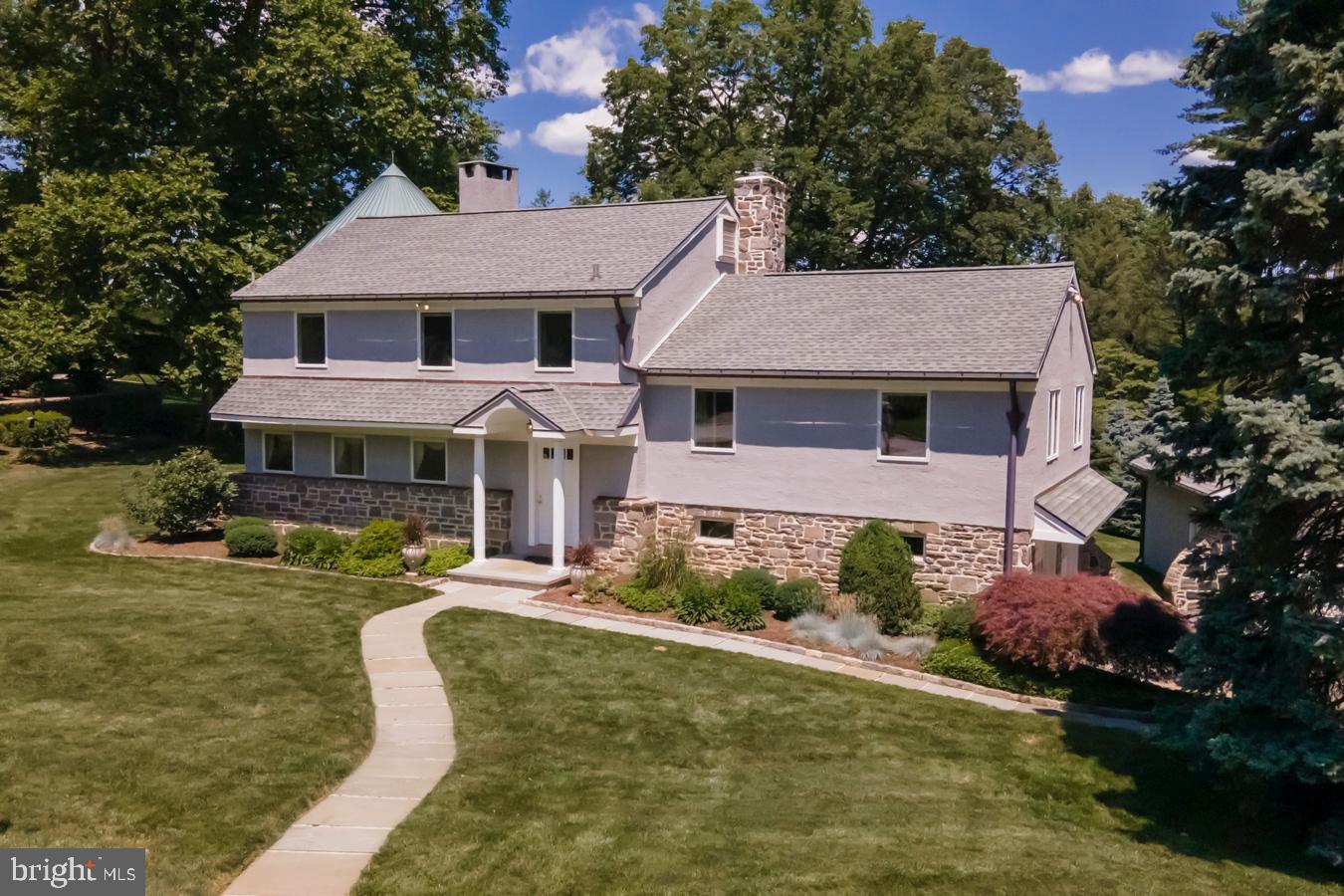1914 Firethorn Lane Villanova, PA 19085 - Photo 3 of 59 Gallery Image 3