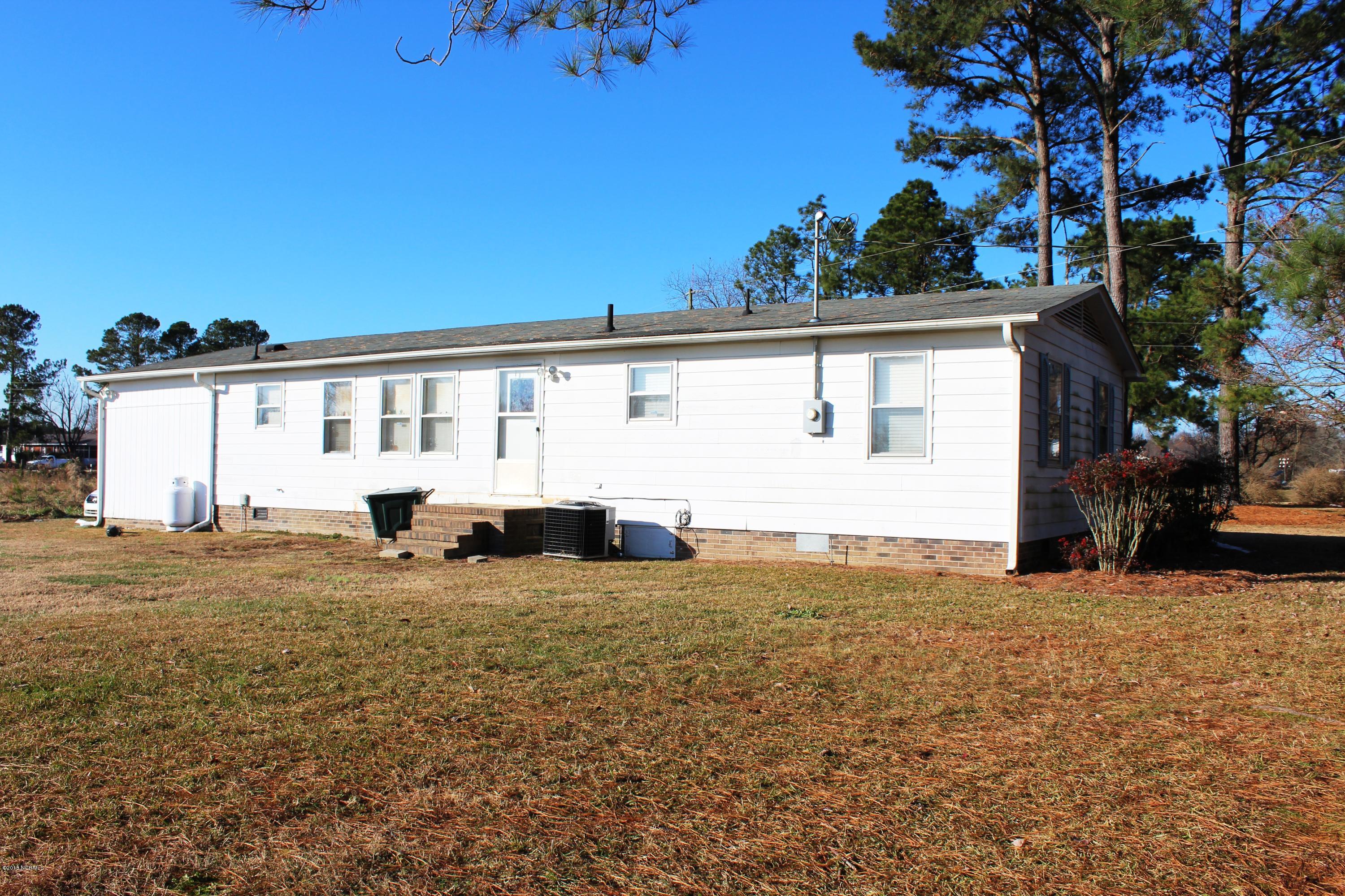 1491 East Old Spring Hope Road Nashville, NC 27856 - Photo 19 of 21 back view