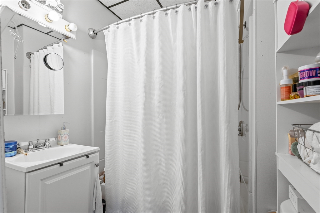 992 Pine Street Fall River, MA 02720 - Photo 9 of 12