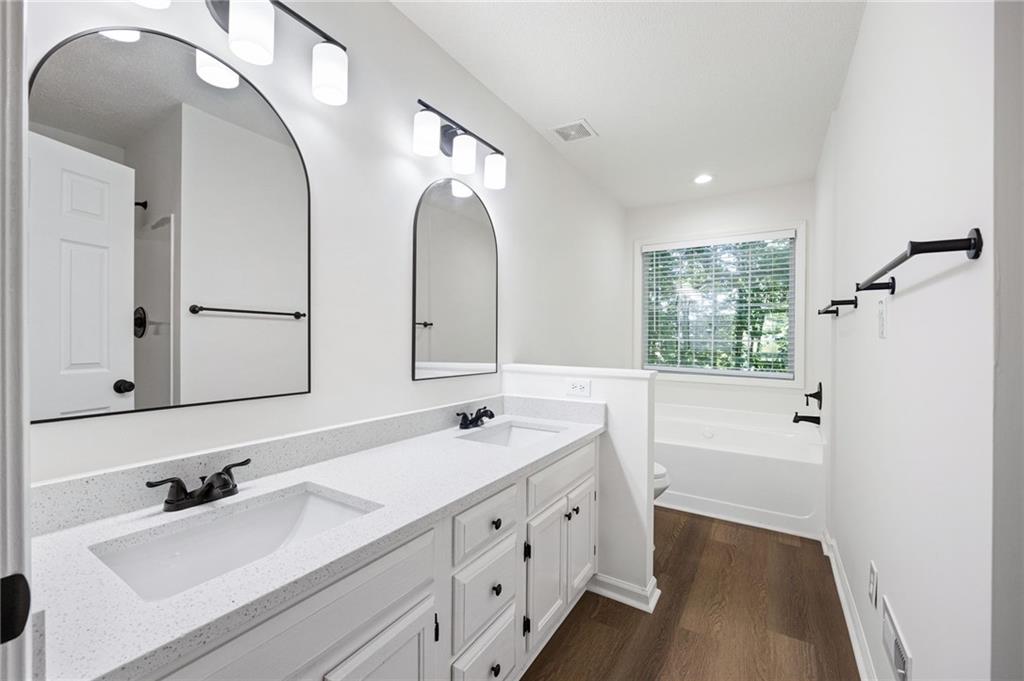 4531 Adams Court Rex, GA 30273 - Photo 4 of 35